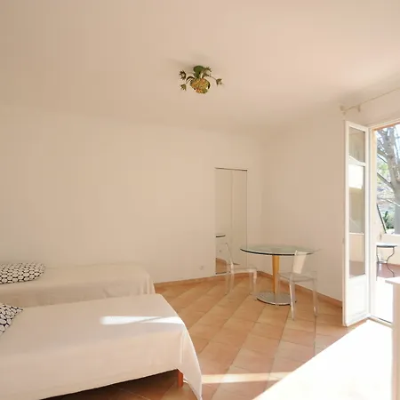 Apartment Spacieux Deux Au Port Nice